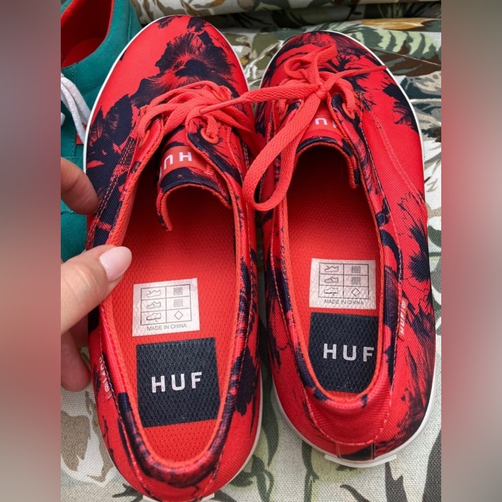 HUF Size 8